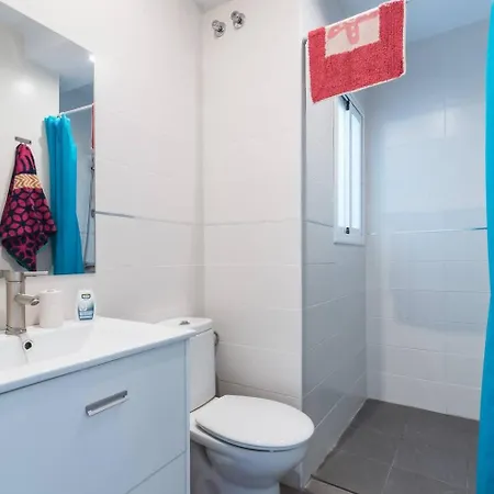Loft Moderno Con Balcon Al Lado De Canteras شقة