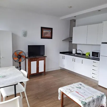 Loft Moderno Con Balcon Al Lado De Canteras Lägenhet *